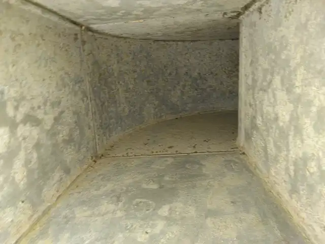 排気ダクト施工後