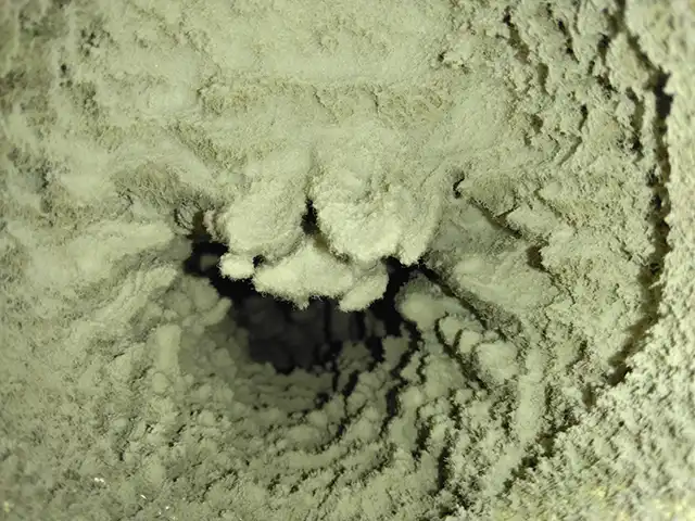 換気ダクト施工前