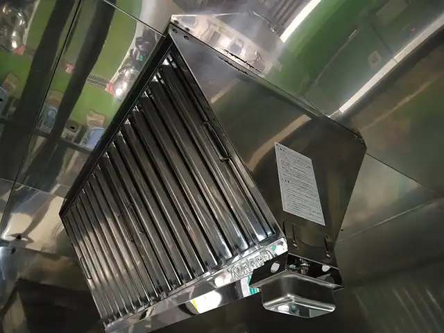 グリスフィルター交換工事